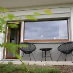 Boho Stil Wohnung Mit Flussblick Nahe Stadtzentrum